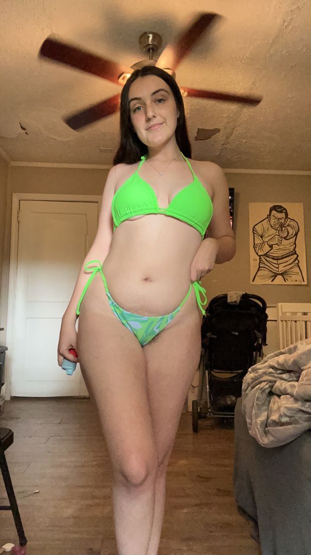 Cute pussy hair milf