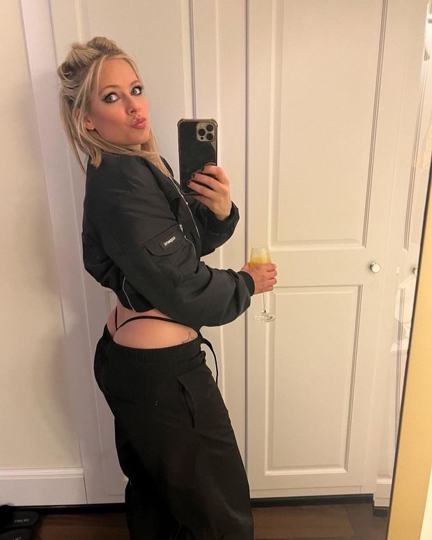 When Avril is in the mood for BBC