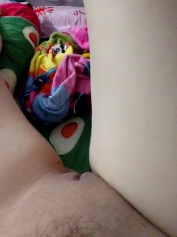 Mới sáng được chị cho nghịch Lồn