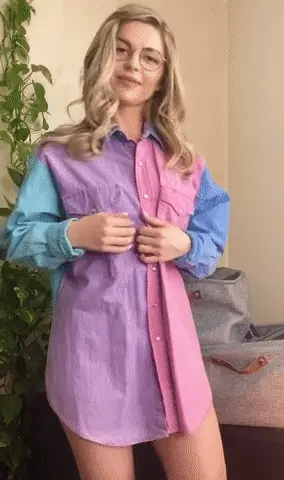 Nerdy blonde flash