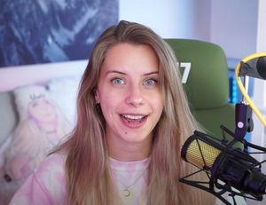 Noisy Butters (YouTuber) - Opening Scene