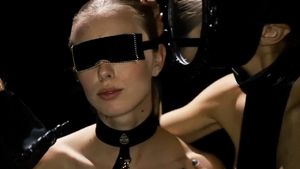 they play with my body