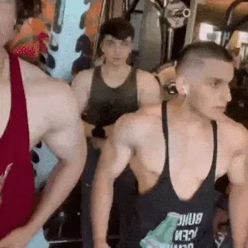 amigos grosos trabando