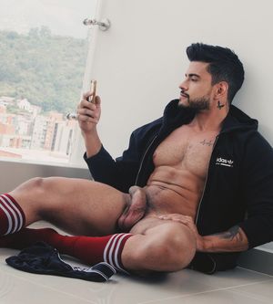 Gorgeous men turn me on