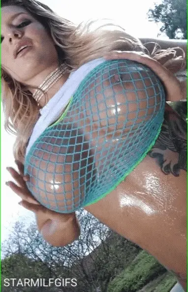 Cali Carter just upgraded her tits for you