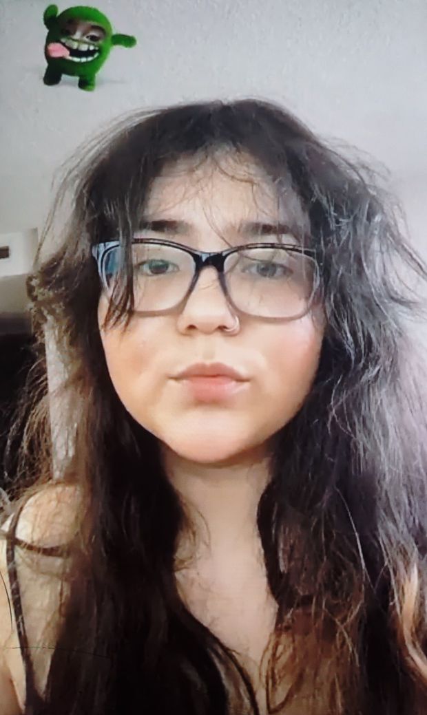 Messy hair