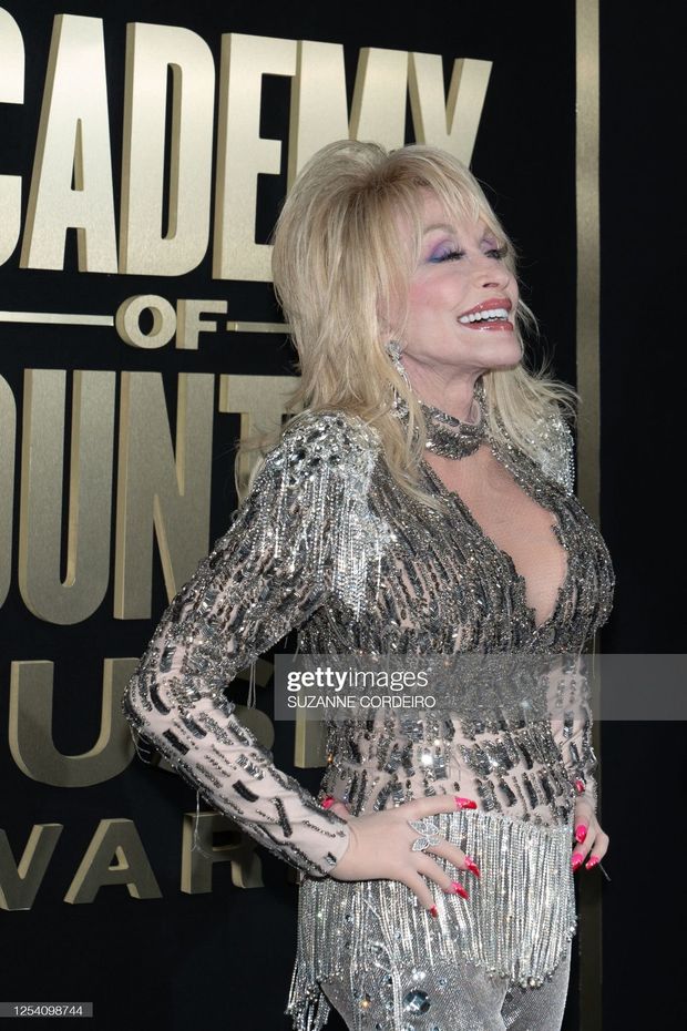 Dolly Rebecca Parton is the erection generator.
