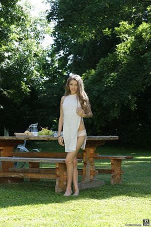 Cousin Loves Nature - Picnic Day with Cous