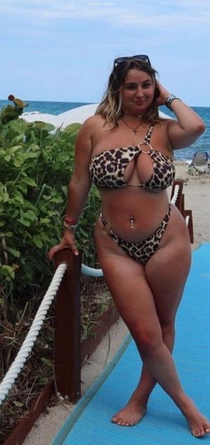 Jolie leopard print bikini