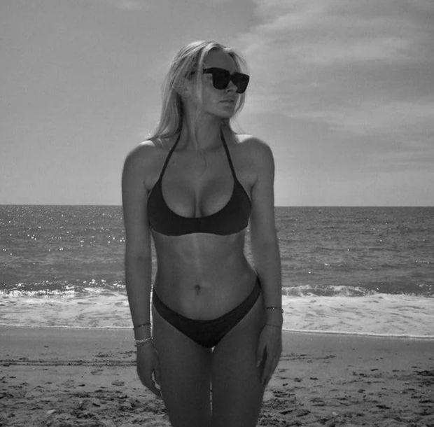 hot blonde showing off her melons