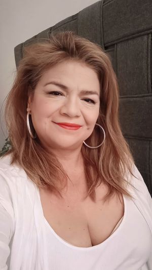 Mexican busty mom Maricarmen was a regular mom until tried to fix to solve his son's life by dealing with his bully. She ended as her lover
