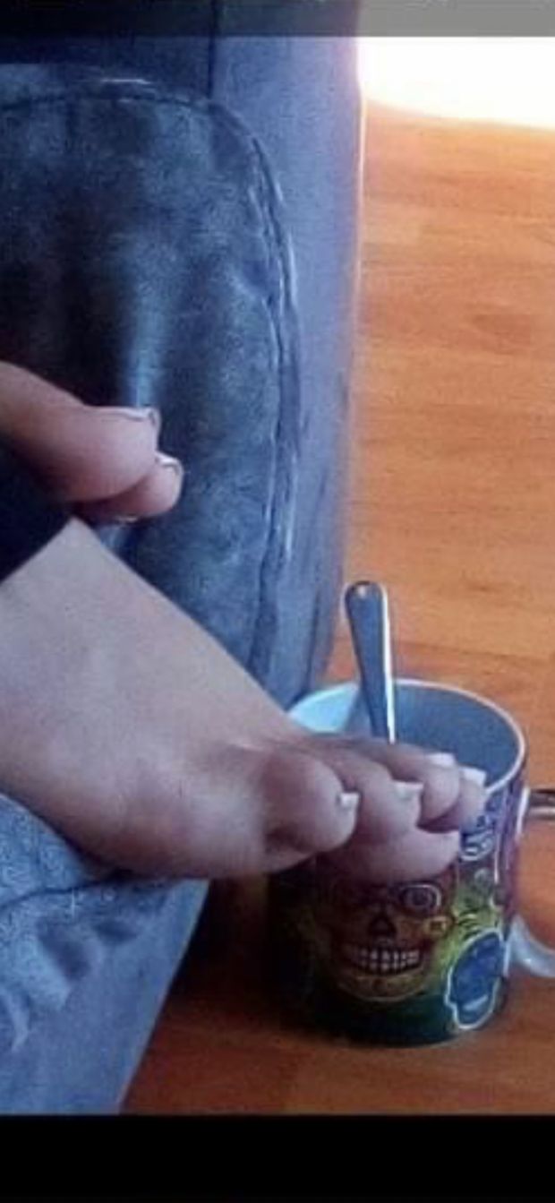 Gf feet candid