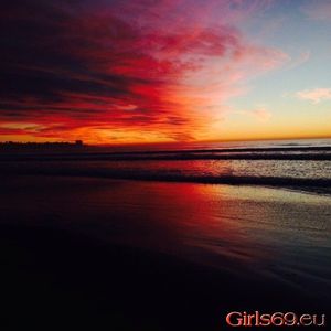 This hot woman is looking so damn hot