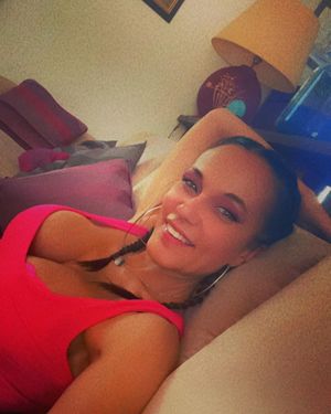 #thanks #free #real #aloneandhappy #happy #brunette #soon #wonderwoman #mumlife #singlelife - quel joli samedi… que sera mon dimanche ????