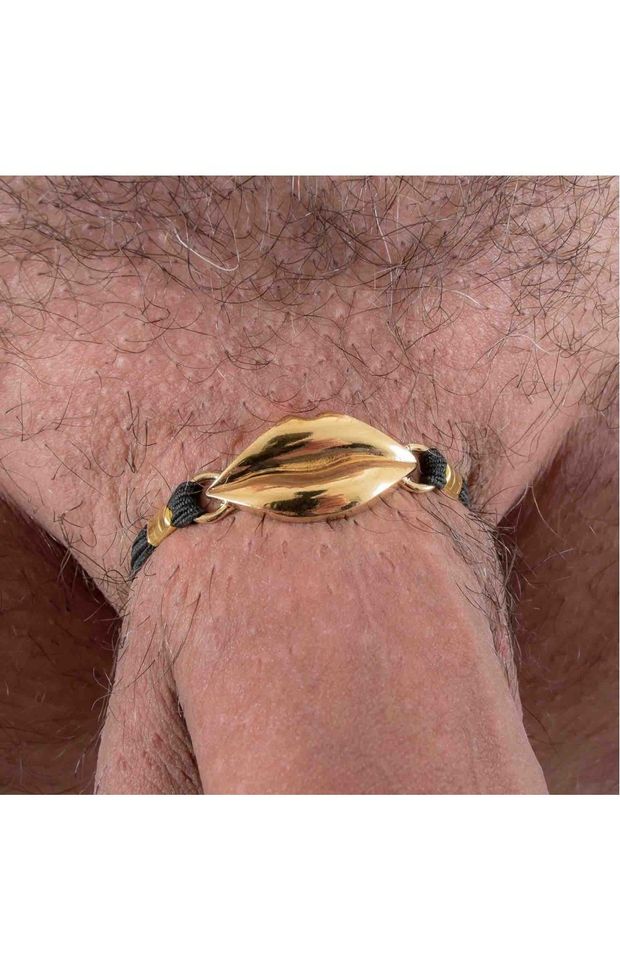 Ready for It? - Penis Bracelet with Gold Marilyn Lips