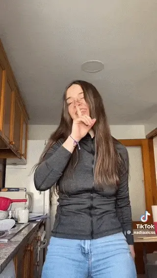 @_nadiaalcss