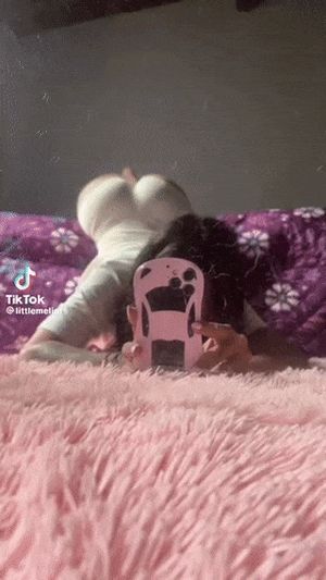 Transwomen with the thickest and nicest ass @littlemeliof #2