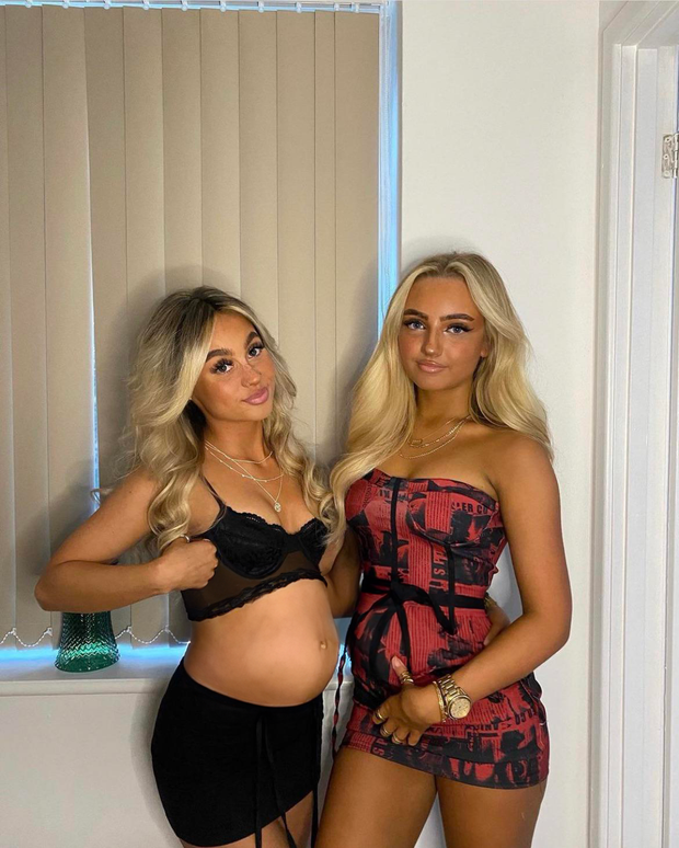 2 Full Sluts