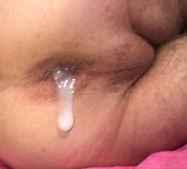 Gay 18y ass leaking hot cum from middle aged man for £10 and hot meal