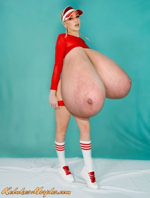 Sexy Kendra Sunderland got massive saggy boobs