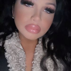 Lips made for sucking cock