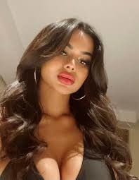 Lips made for sucking cock