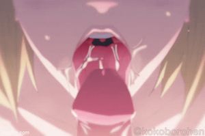 Zelda's lips around the tip