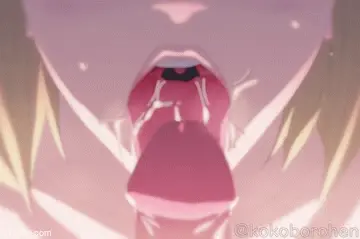 Zelda's lips around the tip