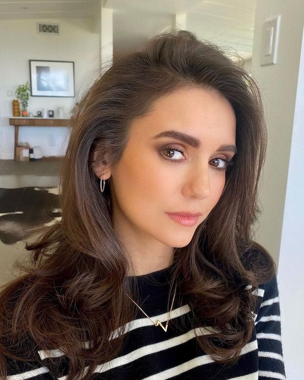 Nina Dobrev