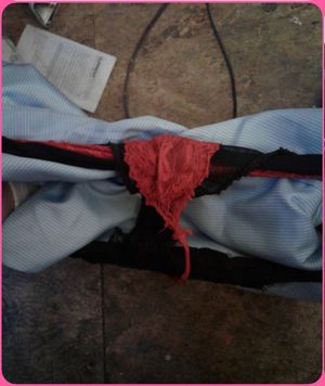 I luv how a g-string feels in my crack as I go through my day. Every nerve screams whenever it tickles my butthole