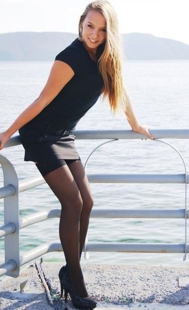 Blondie by the lake