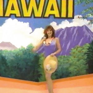 Holly Hallstrom 11th gif.