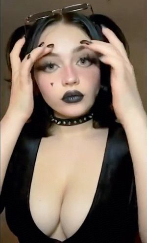 Queen Nephilim Alt Beauty 41