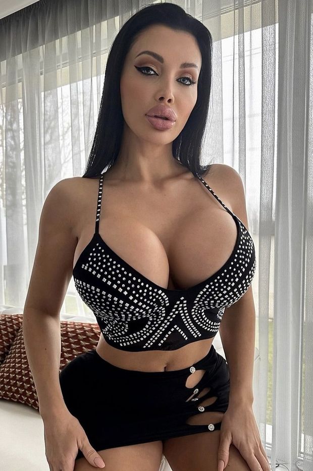 Bimbo perfection