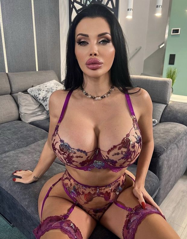 Sexy lingerie set
