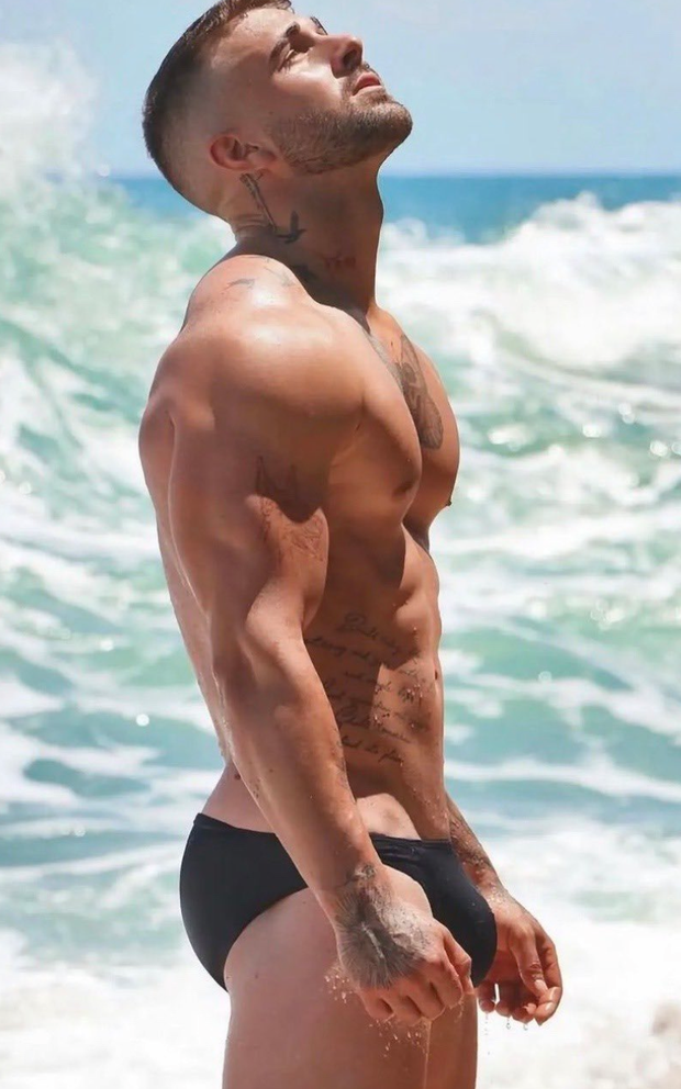 Speedo Bulge at the Beach