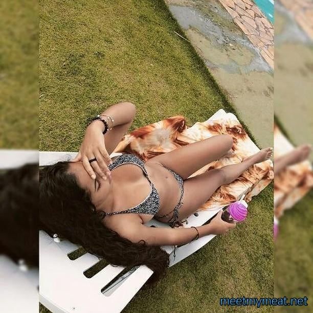 This hot woman is looking  so sexy