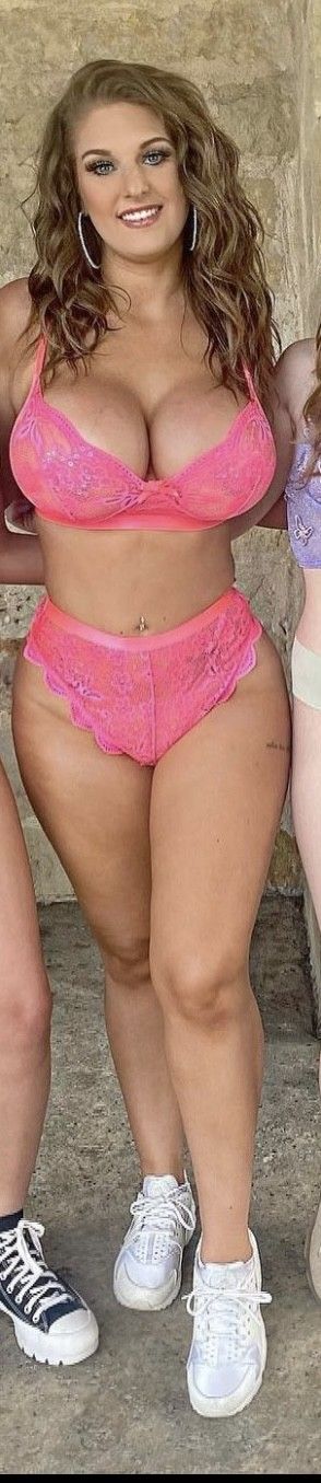 Hot babe in pink