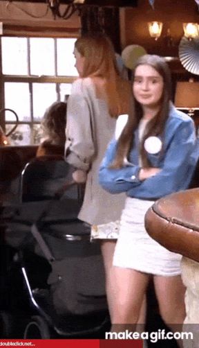 Emmerdale_Katie_Hll_very_short_dress_walk_gif!