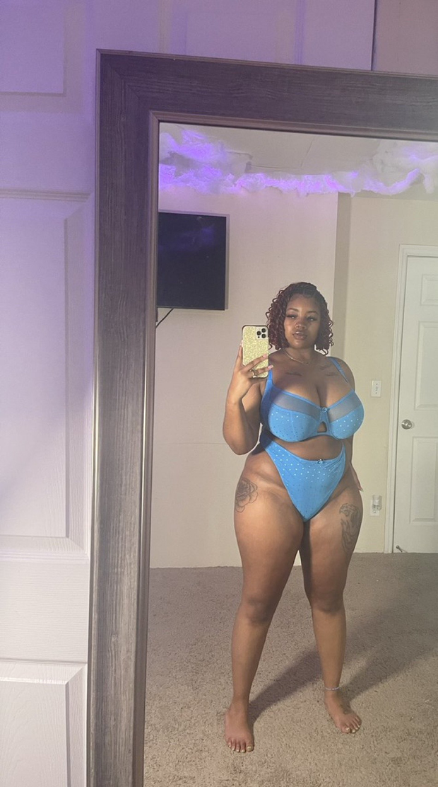 Ebony BBW in Blue Bra and Panties