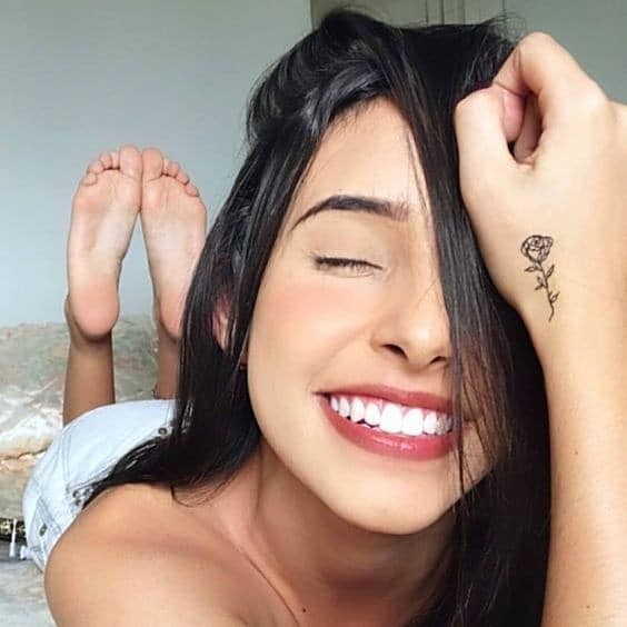 The pose