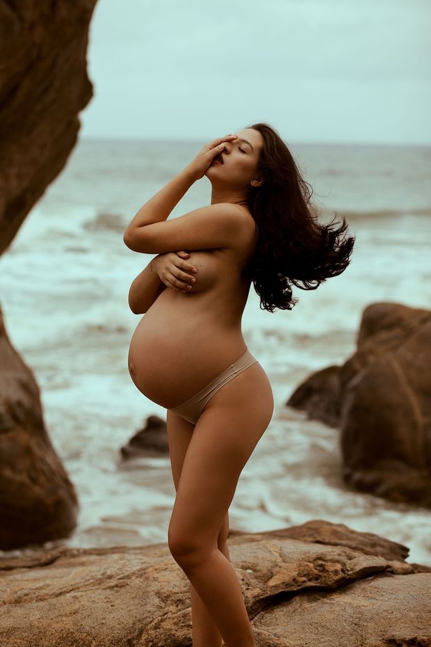 Beach Preg