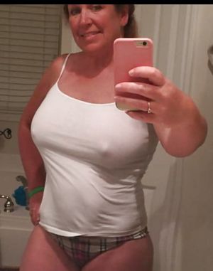 sexy mature wife lingerie selfie