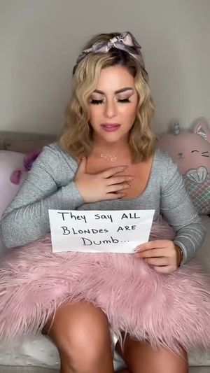 How to be a Dumb Blonde