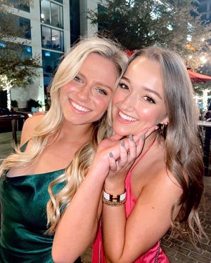 white cumsluts need facials