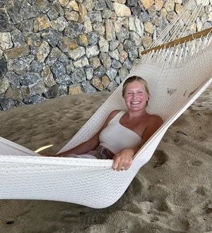 Ready to swing… Hotwife ready for cock…