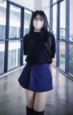 Chinese slut shi han in skirt and stockings