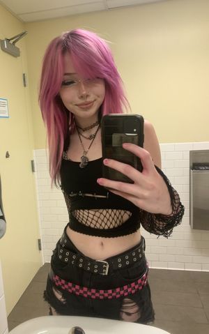 Cute emo teen Sewppii 2