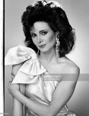 Lesley Vogel 5th pic.