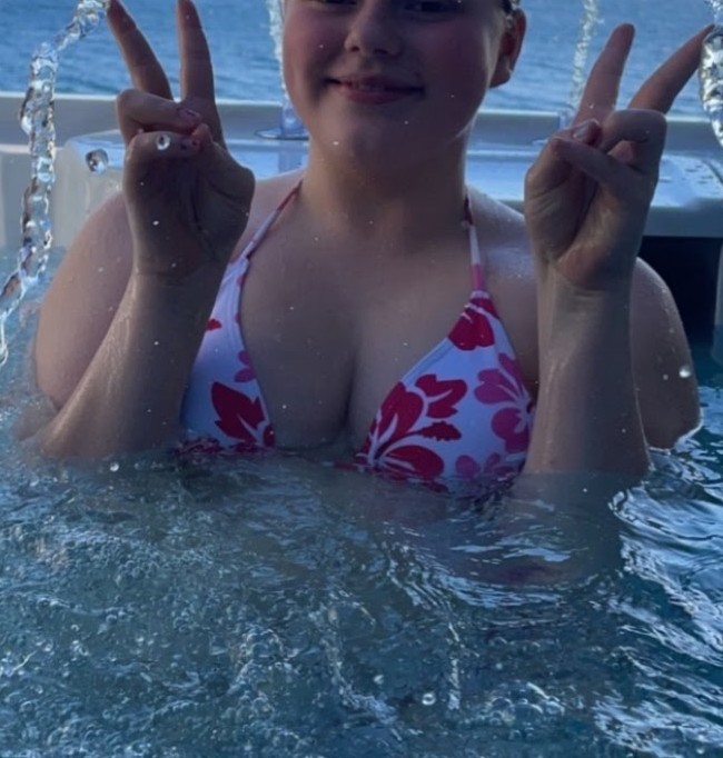 Babe in pool